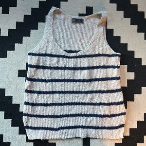 Gap sweater tank | Navy stripes | Small